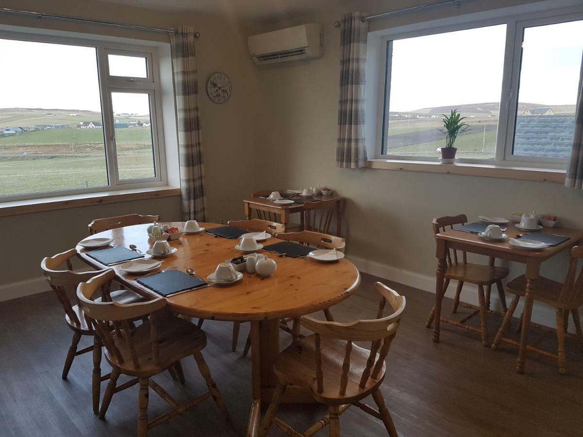 Lindisfarne Bed & Breakfast สตรัมนิส ภายนอก รูปภาพ